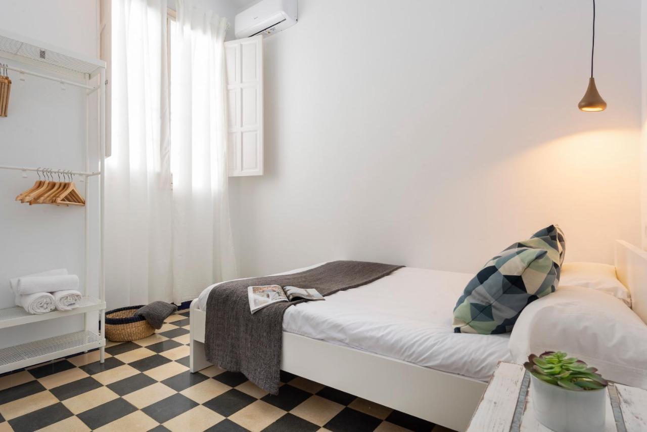 Hsh Suites Campana Севилья Экстерьер фото